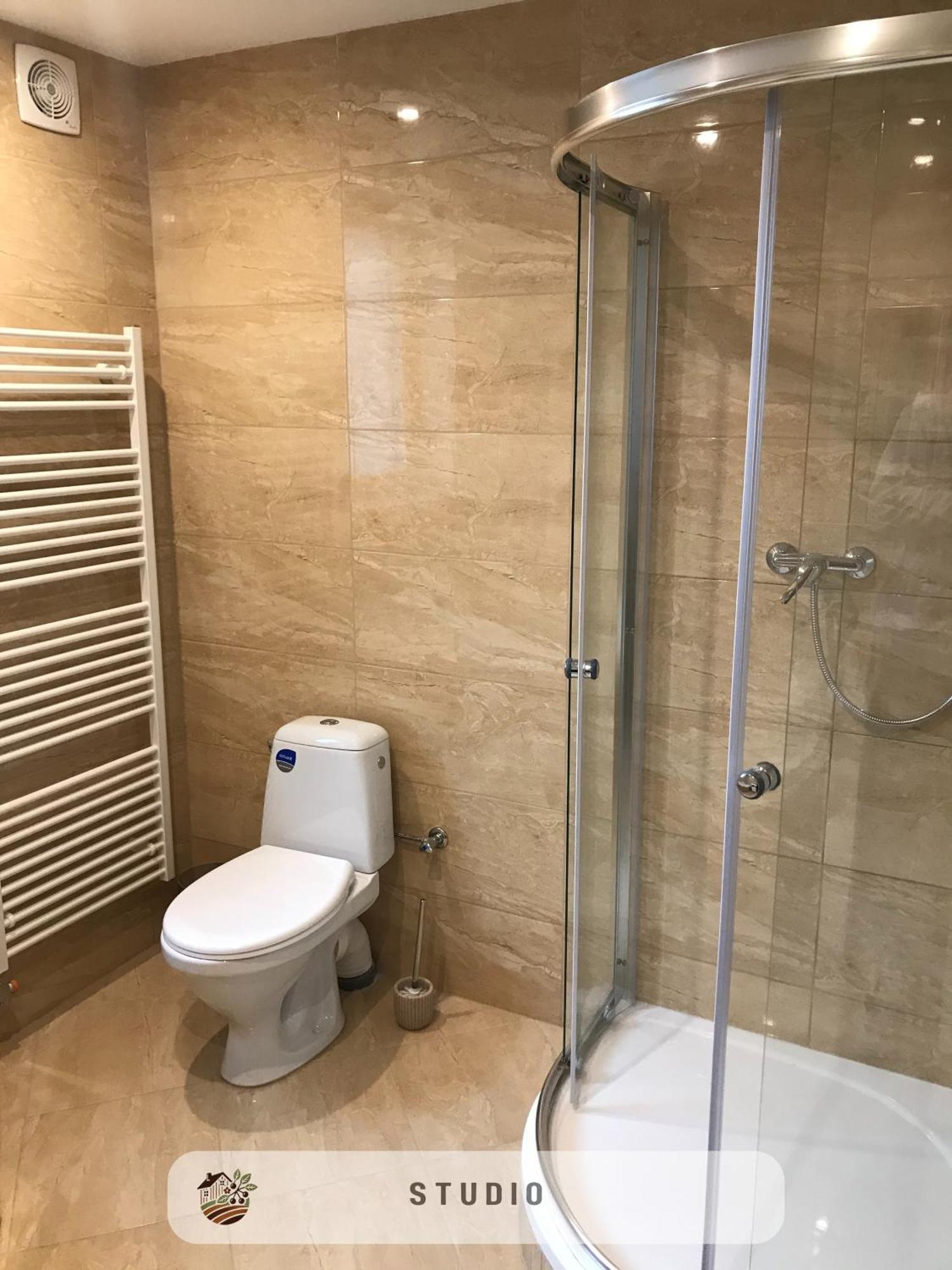 Apartmanovy Dom Visnove ภายนอก รูปภาพ