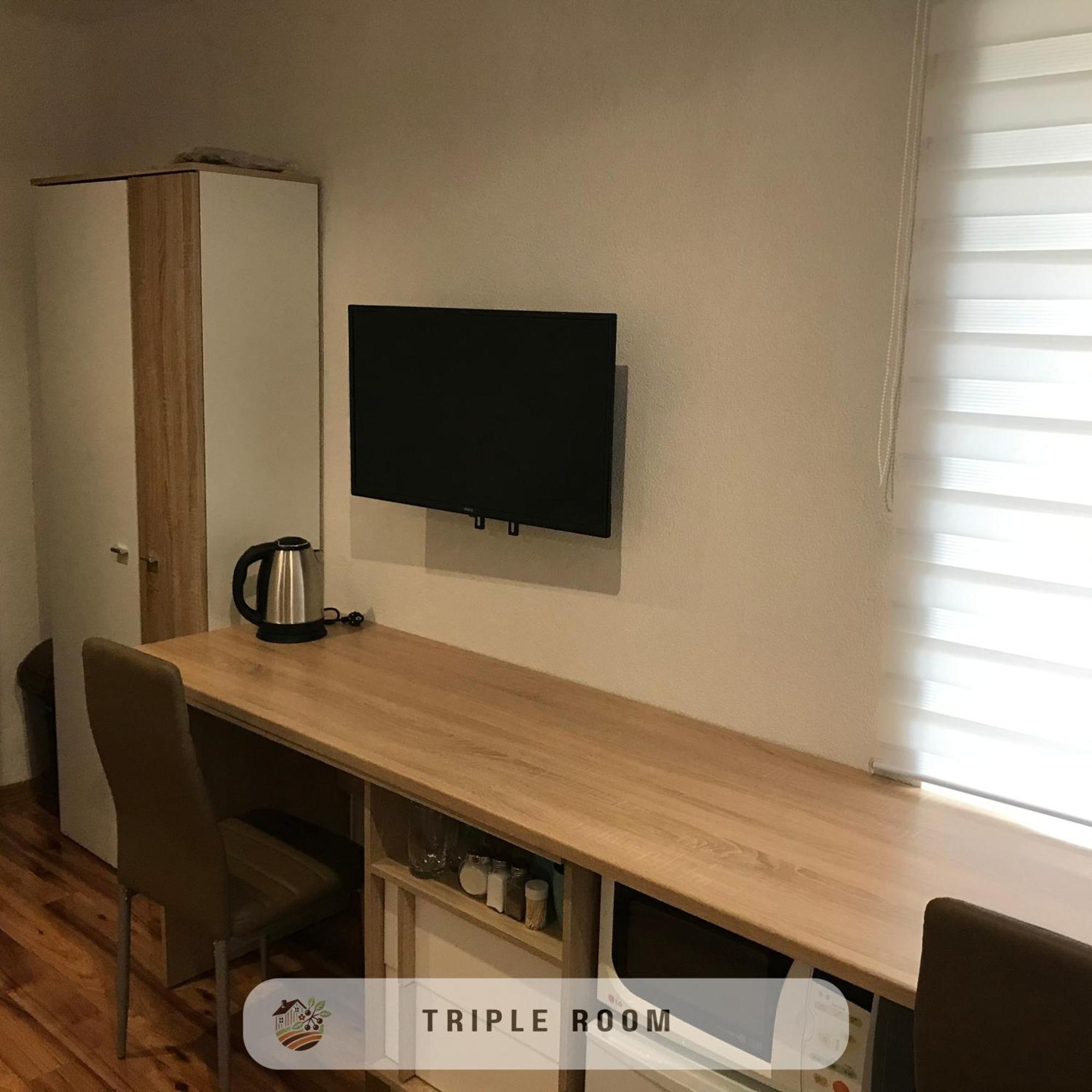 Apartmanovy Dom Visnove ภายนอก รูปภาพ